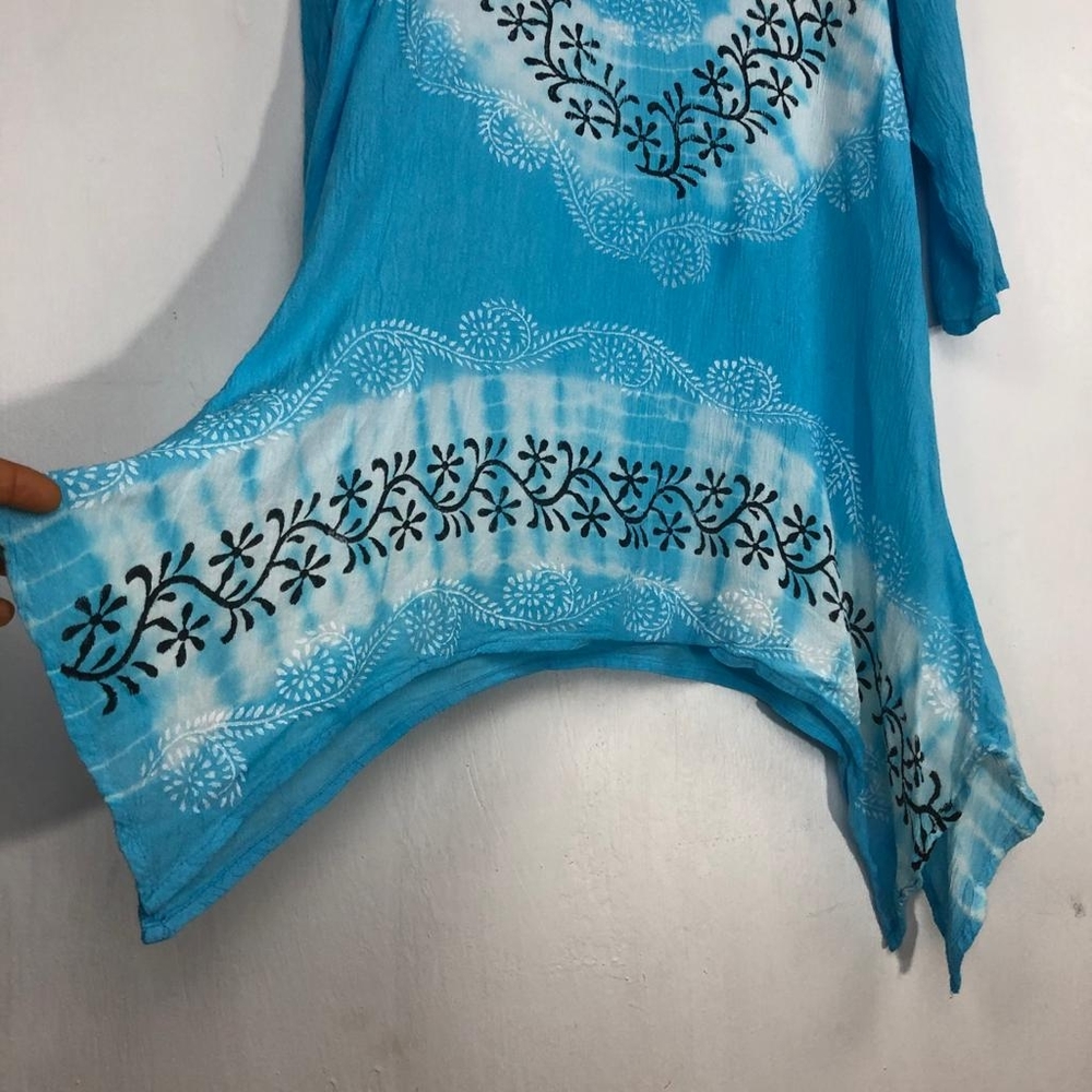 Blue Patterned Women's Top - Picture 8 of 12